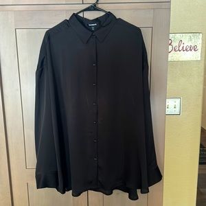 Long sleeve black blouse